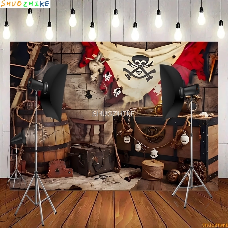 Retro Pirate Treasure Map Back - огляд і ціна Photography Mapped